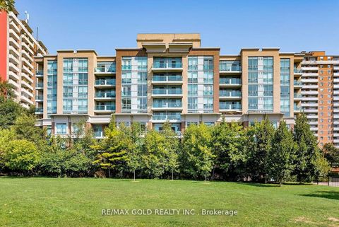 Photo 4 at 211 - 17 Michael Power Place, City Centre West, Toronto