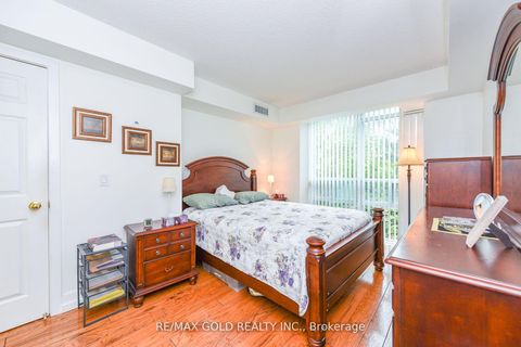 Photo 9 at 211 - 17 Michael Power Place, City Centre West, Toronto