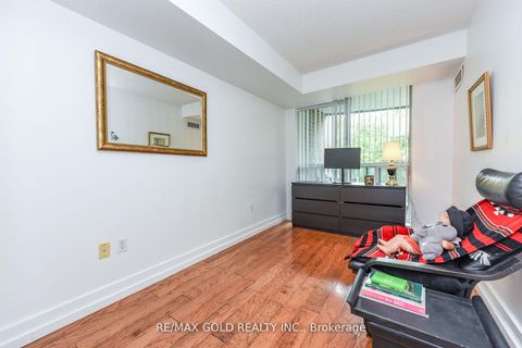 Photo 14 at 211 - 17 Michael Power Place, City Centre West, Toronto