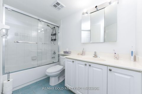 Photo 18 at 211 - 17 Michael Power Place, City Centre West, Toronto