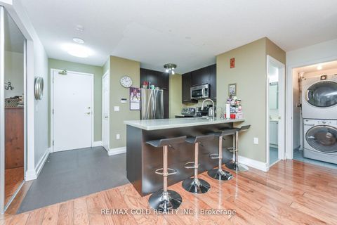 Photo 26 at 211 - 17 Michael Power Place, City Centre West, Toronto