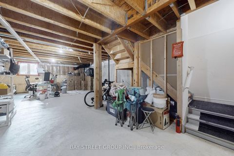 Photo 30 at 7 Paper Mills Crescent, Jefferson, Richmond Hill