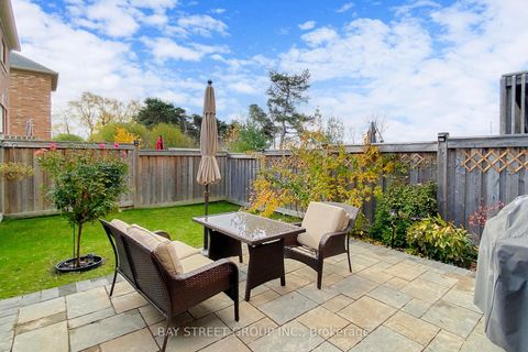 Photo 34 at 7 Paper Mills Crescent, Jefferson, Richmond Hill