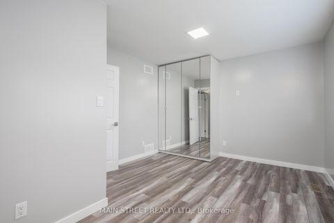 Photo 7 at 23 Sunnidale Boulevard E, Sutton & Jackson's Point, Georgina