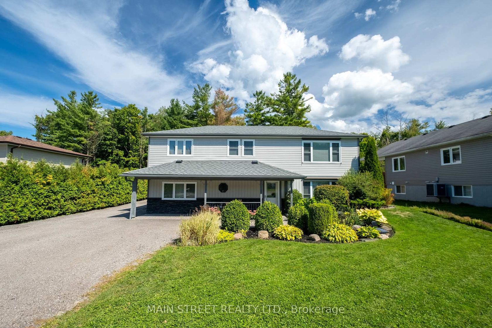 23 Sunnidale Boulevard E, Sutton & Jackson's Point, Georgina 