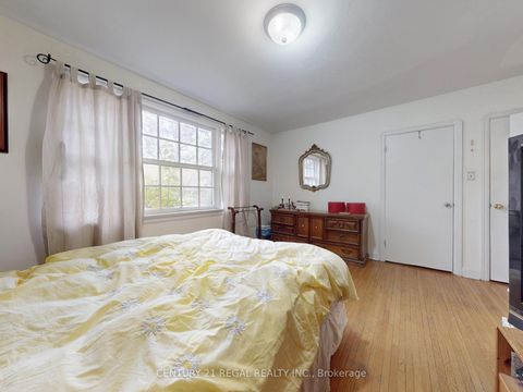 Photo 20 at 20 West Hill Drive, West Hill, Toronto