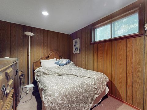 Photo 28 at 20 West Hill Drive, West Hill, Toronto