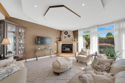 Photo 13 at 8065 Kipling Avenue, West Woodbridge, Vaughan