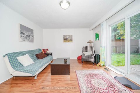 Photo 25 at 8 Topaz Gate, Steeles, Toronto