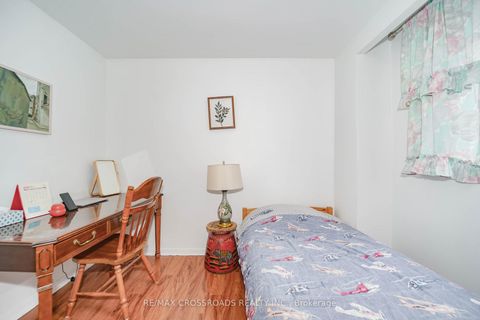 Photo 26 at 8 Topaz Gate, Steeles, Toronto