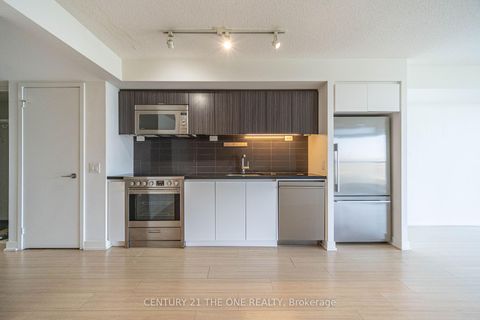 Photo 7 at 1003 - 75 Queens Wharf Road, Waterfront Communities C1, Toronto