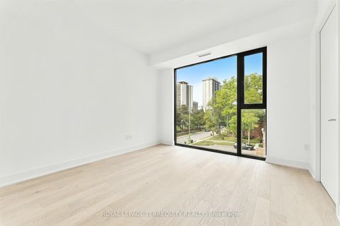 Photo 12 at PH05 - 200 Keewatin Avenue, Mount Pleasant East, Toronto