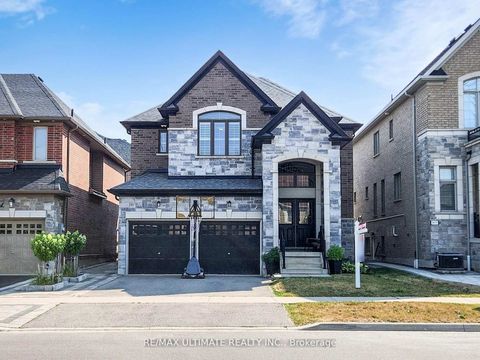 Photo 2 at 2029 Webster Boulevard, Alcona, Innisfil