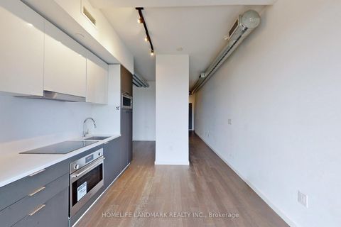 Photo 4 at 718 - 170 Bayview Avenue, Waterfront Communities C8, Toronto