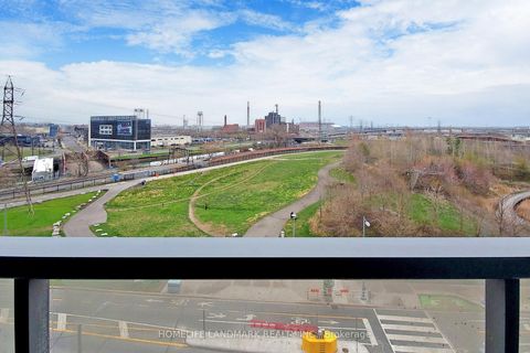 Photo 15 at 718 - 170 Bayview Avenue, Waterfront Communities C8, Toronto