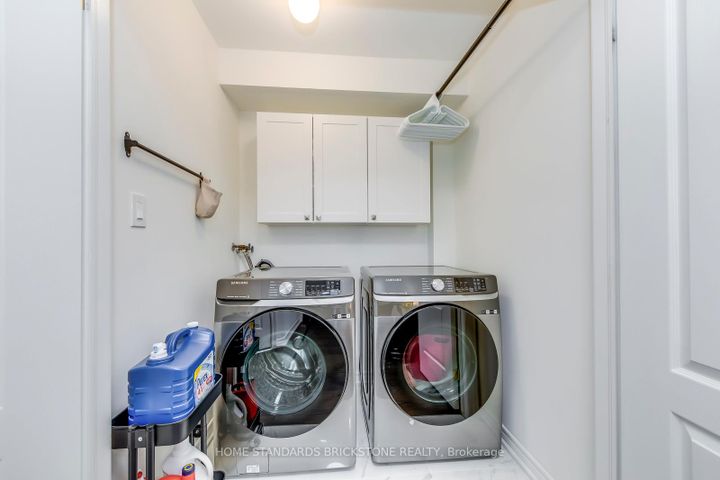 Photo 20 at 1296 Inglehart Drive, Tansley, Burlington