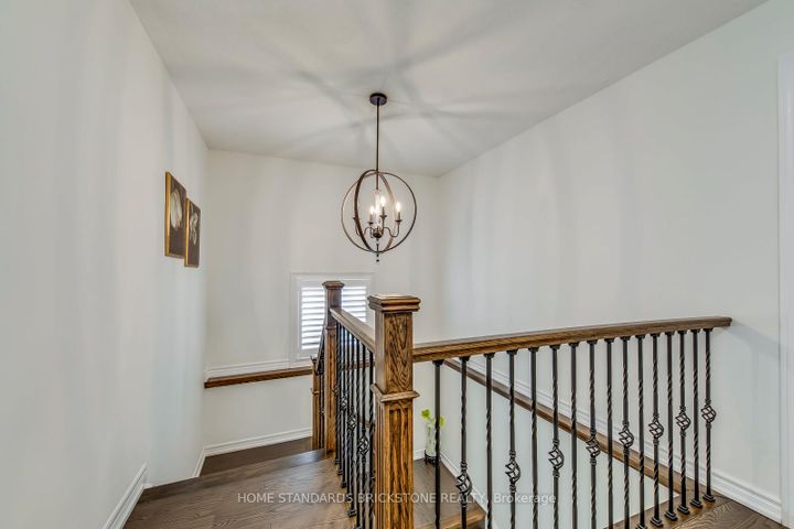 Photo 23 at 1296 Inglehart Drive, Tansley, Burlington