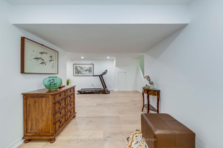 Photo 38 at 1296 Inglehart Drive, Tansley, Burlington