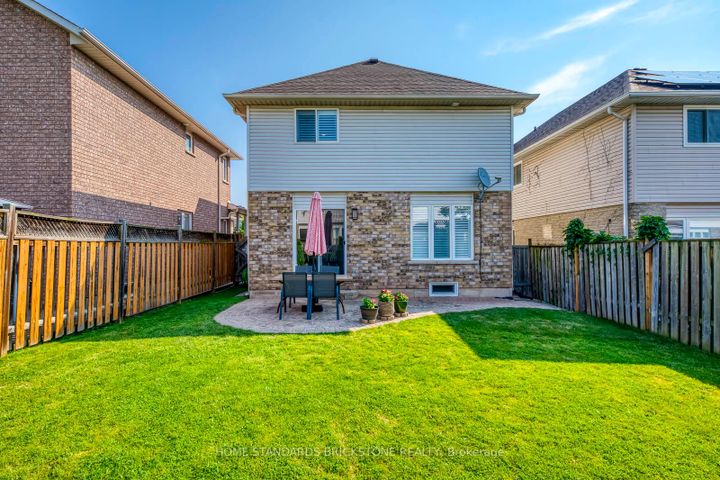 Photo 49 at 1296 Inglehart Drive, Tansley, Burlington