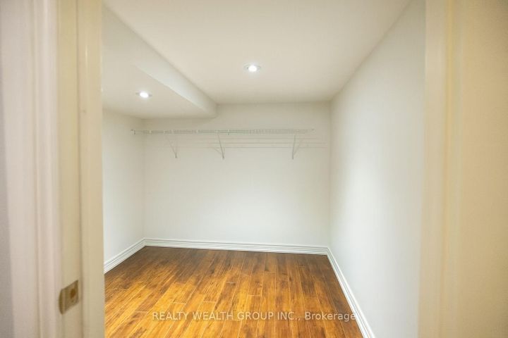 Photo 25 at 32 Rock Elm Court, Patterson, Vaughan