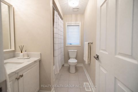 Photo 20 at 32 Rock Elm Court, Patterson, Vaughan