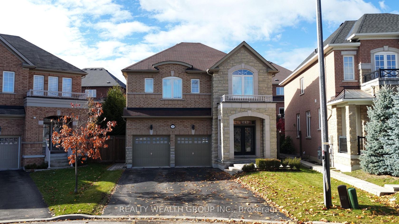 32 Rock Elm Court, Patterson, Vaughan 
