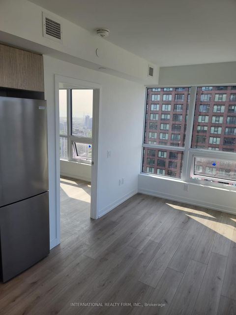 Photo 8 at 4602 - 395 Bloor Street E, North St. James Town, Toronto