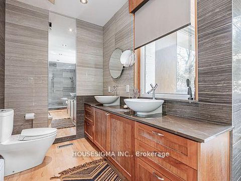 Photo 14 at 94 Laurentide Drive, Donalda, Toronto