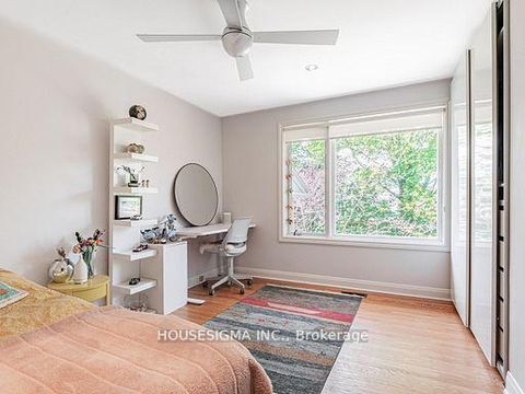 Photo 19 at 94 Laurentide Drive, Donalda, Toronto