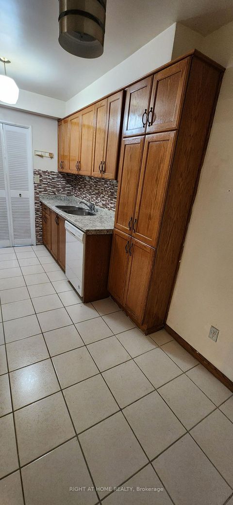 Photo 15 at 505 - 20 Gilder Drive, Eglinton East, Toronto