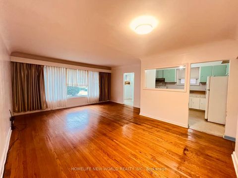 Photo 2 at 133 Budea Crescent, Maryvale, Toronto