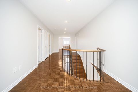 Photo 18 at 263 Vellore Avenue, Vellore Village, Vaughan