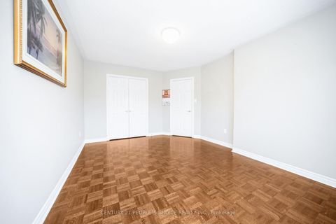 Photo 32 at 263 Vellore Avenue, Vellore Village, Vaughan