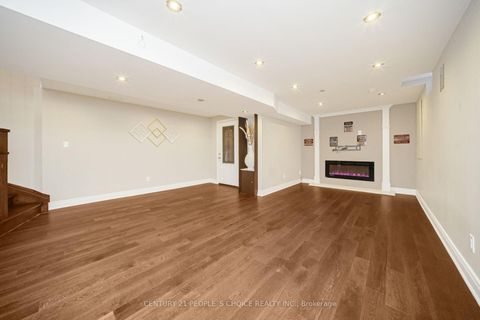 Photo 38 at 263 Vellore Avenue, Vellore Village, Vaughan