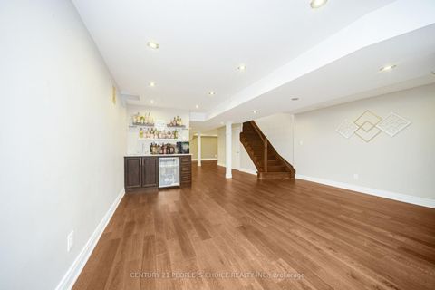 Photo 40 at 263 Vellore Avenue, Vellore Village, Vaughan