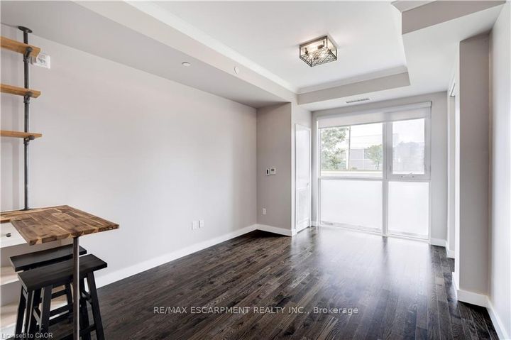 Photo 8 at 119 - 168 Sabina Drive, GO Glenorchy, Oakville