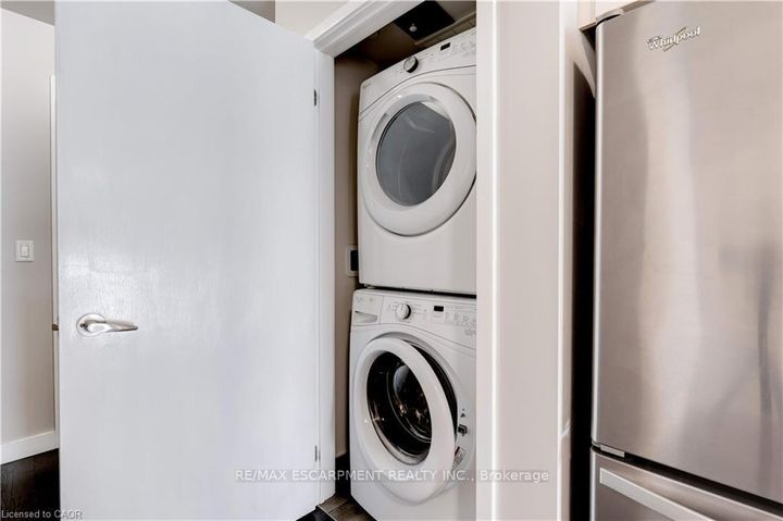 Photo 12 at 119 - 168 Sabina Drive, GO Glenorchy, Oakville