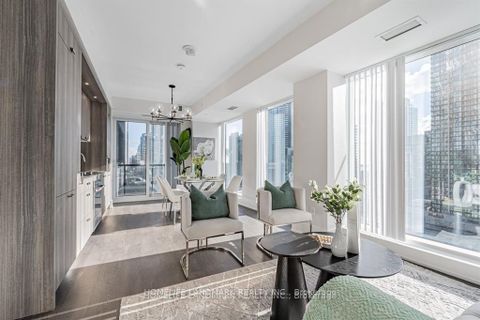 Photo 7 at 914 - 480 Front Street W, Waterfront Communities C1, Toronto