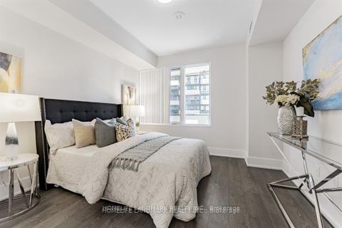 Photo 13 at 914 - 480 Front Street W, Waterfront Communities C1, Toronto