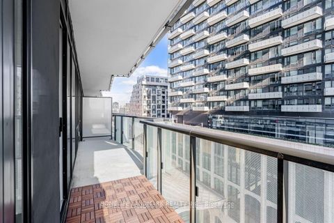 Photo 23 at 914 - 480 Front Street W, Waterfront Communities C1, Toronto