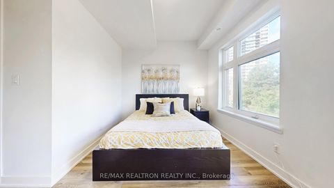 Photo 20 at 131 - 20 Echo Point, L'Amoreaux, Toronto