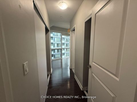 Photo 9 at 702 - 1 The Esplanade, Waterfront Communities C8, Toronto