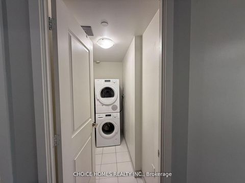 Photo 13 at 702 - 1 The Esplanade, Waterfront Communities C8, Toronto