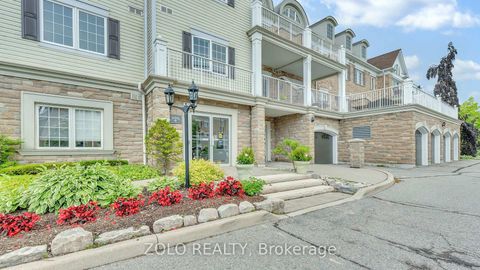 Photo 5 at 301 - 395 Lakebreeze Drive, Newcastle, Clarington