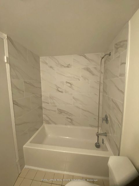 Photo 12 at 310 - 117 Gerrard Street E, Yonge Corridor, Toronto