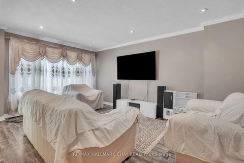 Photo 7 at 30 Rosenfeld Drive, Grove East, Barrie