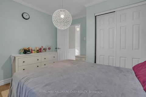 Photo 24 at 30 Rosenfeld Drive, Grove East, Barrie