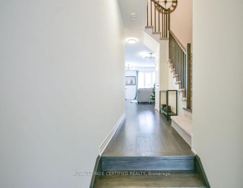 Photo 6 at 103 Sagewood Avenue, Rural Barrie Southeast, Barrie