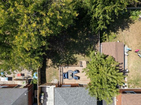 Photo 7 at 88 Canlish Road, Dorset Park, Toronto