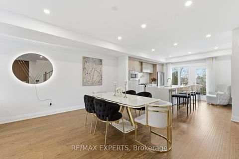 Photo 14 at 29 Persica Street, Oak Ridges, Richmond Hill